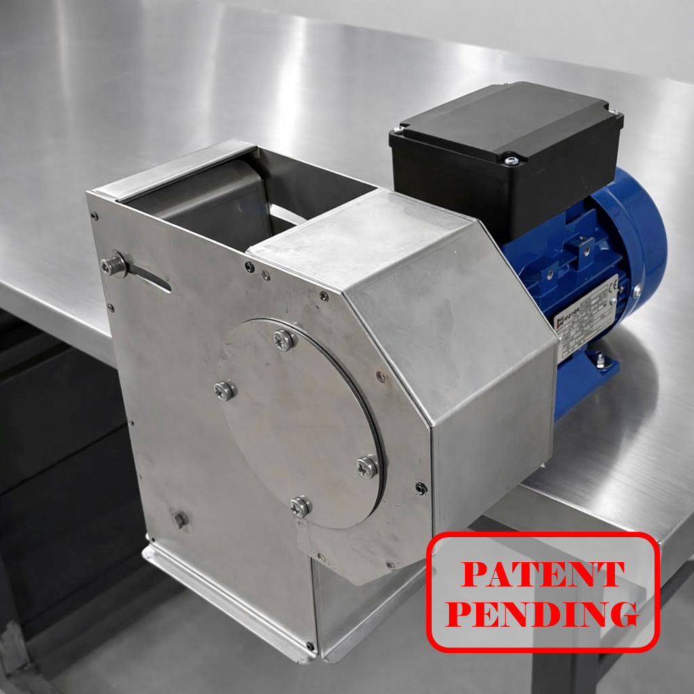 Mold cleaner for salamis, motorized brush for cleaning mold on salamis